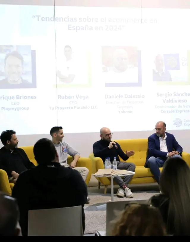 Daniele D'Alessio en una mesa redonda sobre ecommerce y marketplaces